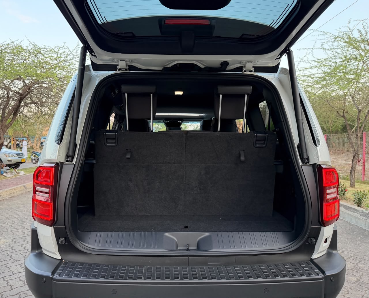 TOYOTA LANDCRUISER PRADO 250 thumbnail 8